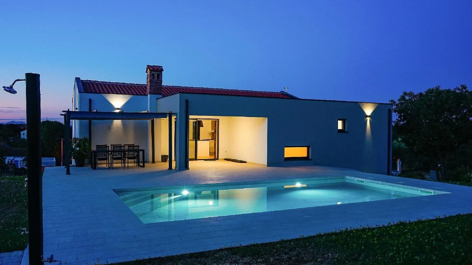 Ferienhaus Mit Privatpool Fuer 6 Personen Ca 200 Qm In Vintijan, Istrien Istrische Riviera Pula Holiday home