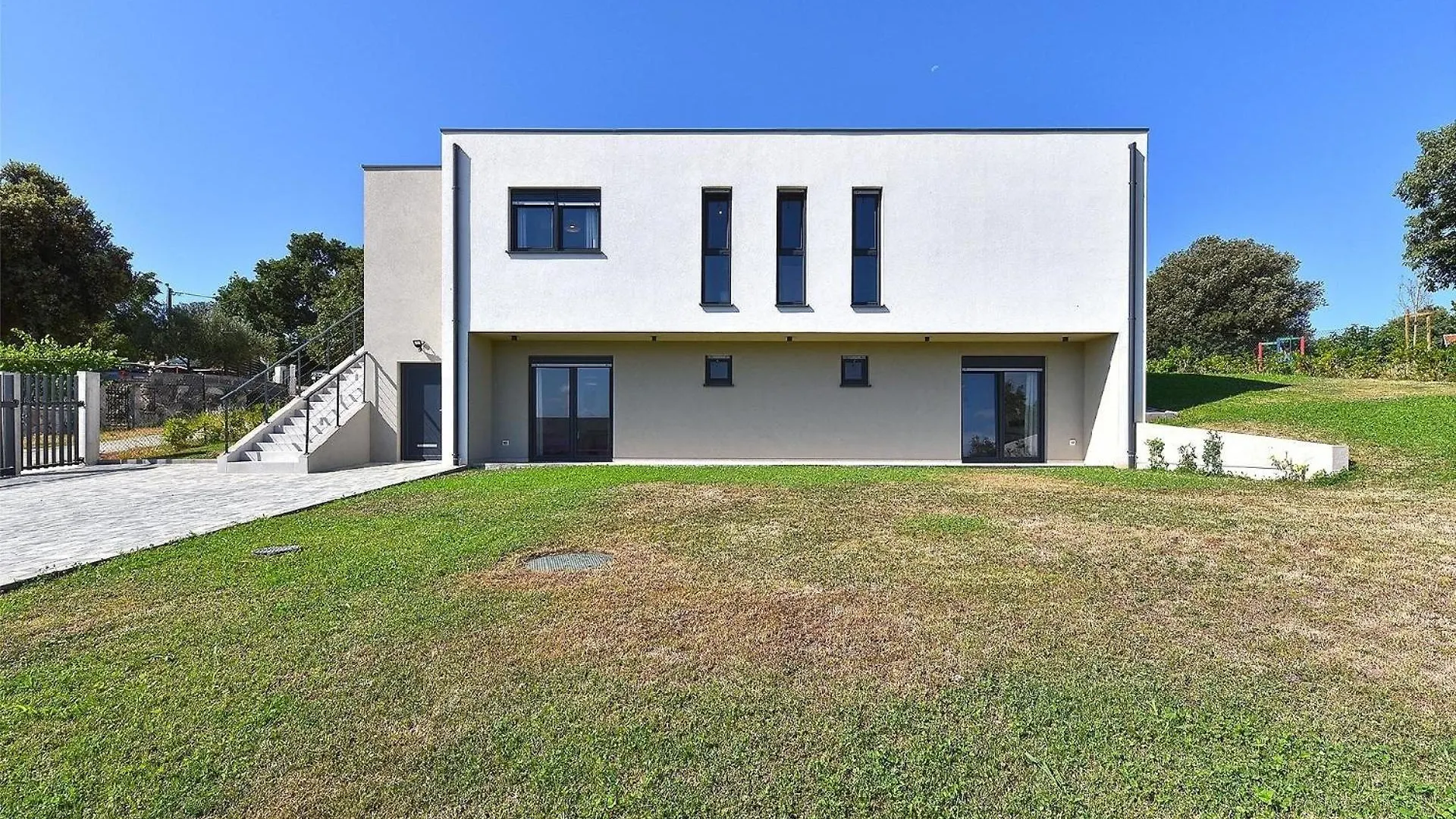 Ferienhaus Mit Privatpool Fuer 6 Personen Ca 200 Qm In Vintijan, Istrien Istrische Riviera Pula Holiday home